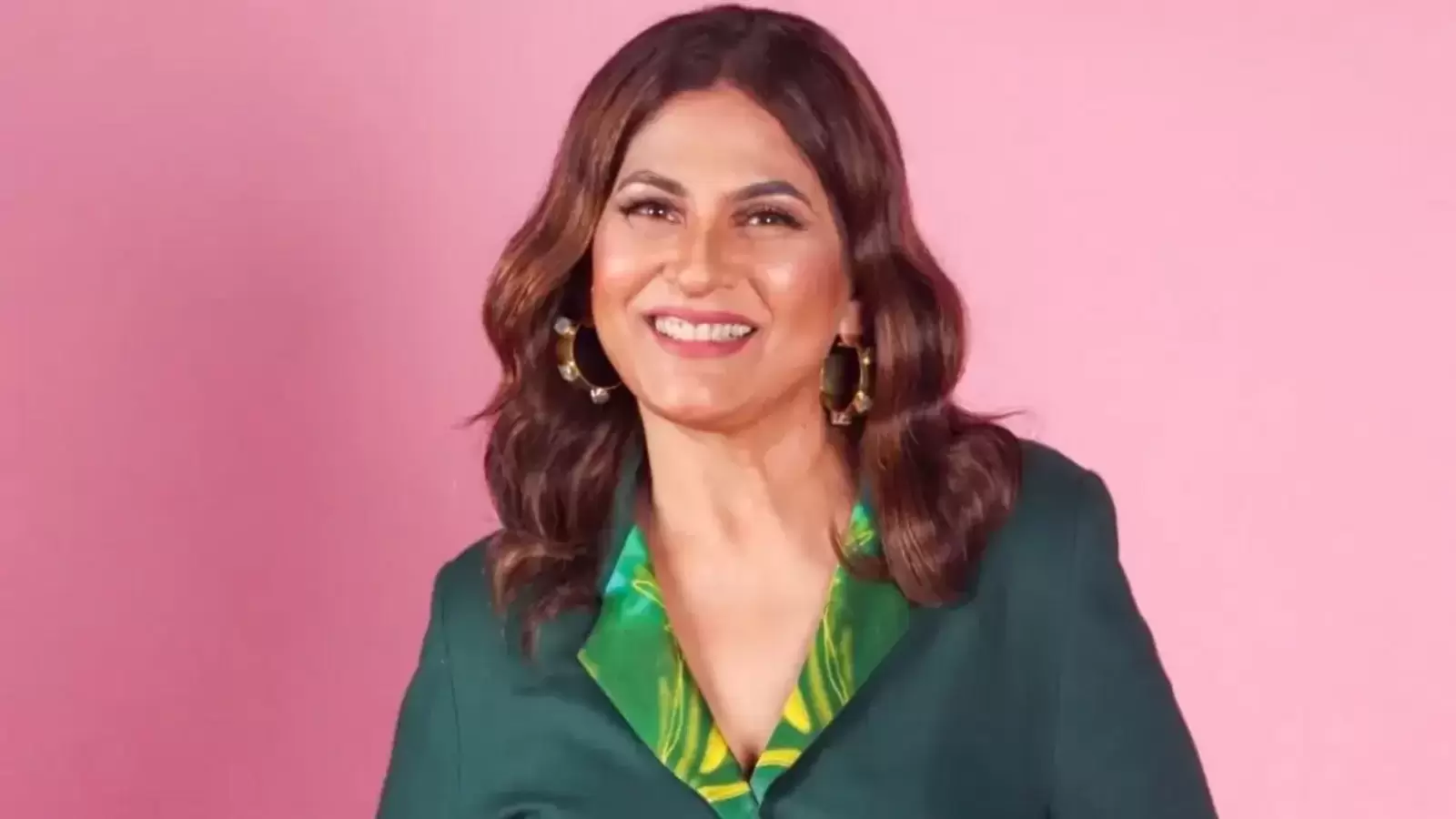 Archana Puran Singh (Vidya's mother)