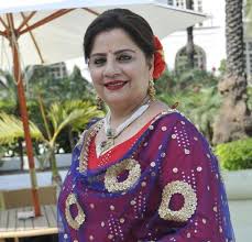 Alka Kaushal (Veena Khanna (Vartika and Radhika's mother))
