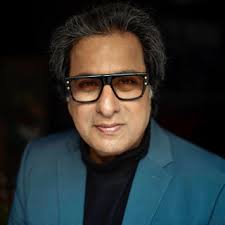 Talat Aziz (Gagan Mehra (Naina's father))