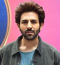 Kartik Aaryan (Rooh Baba)
