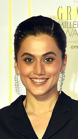 Taapsee Pannu (Manu Randhawa)