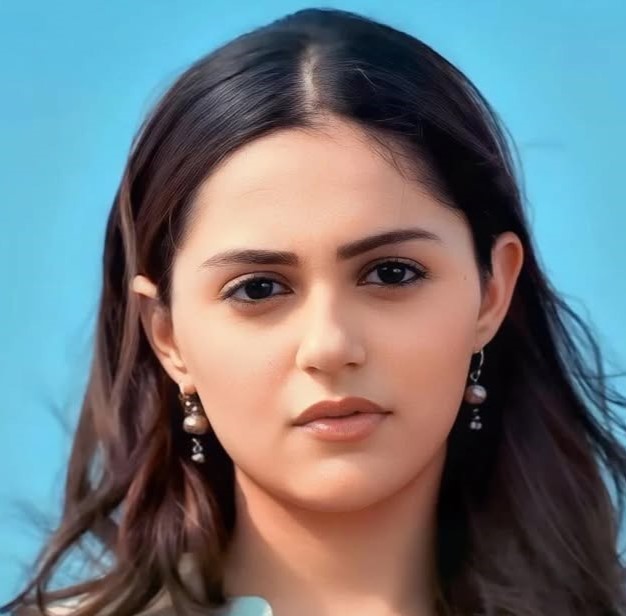 Aneet Padda (Vaani Batra)